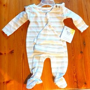 Burt's Bees 2-Piece Onesie/Hat Set